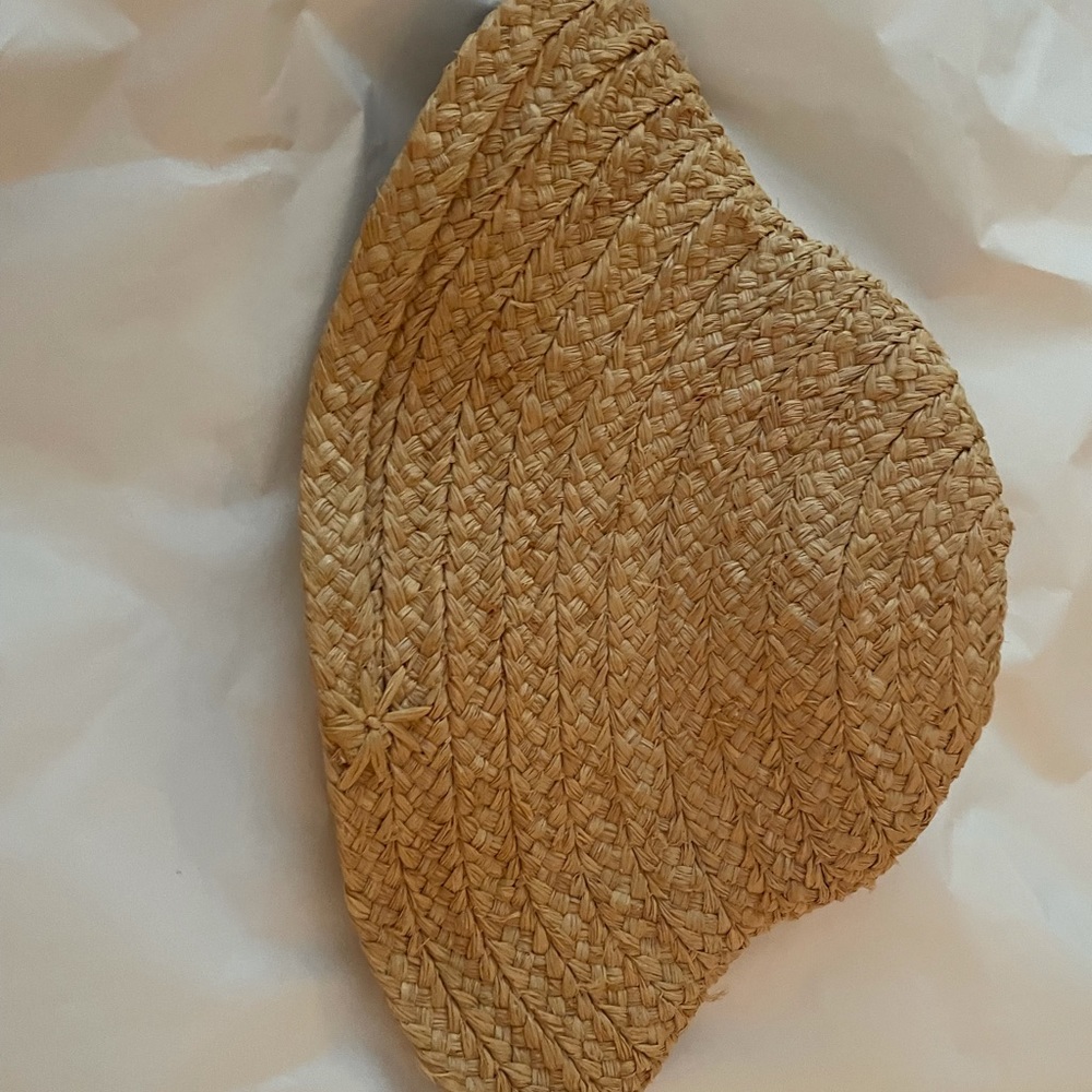 Helen Kamisnki beach hat raffia vintage